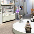 新宿高島屋『LOVOTストア』リフレッシュオープン!試着室、フォトスポットなどを新設 お出かけアイテムの体験会も開催