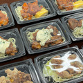人型協働ロボット「Foodly」弁当、レトルト惣菜の生産ライン現場で3社に導入　ロボットフレンドリーな食品工場づくりに向けてデモを公開