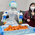 経産省が惣菜製造現場に「ロボットフレンドリー」導入を促進　惣菜盛付け現場にロボットと量子技術を正式導入、デモも公開