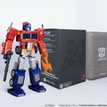 ロボットヒーロー「フラッグシップ オプティマスプライム」音声制御/自動変形/プログラミングが可能 4月13日に予約開始