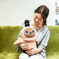 エディオン 家族型ロボット「LOVOT」の店頭販売を発表 広島本店など6店舗で取り扱い開始 6月中旬には26店舗に拡大