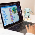 「あるくメカトロウィーゴ」を使用した小学生向けプログラミング教室 ドコモショップ三軒茶屋店で開催