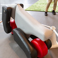 日本科学未来館で柔らかい移動ロボット「poimo」(ポイモ)に乗ってきた　トヨタの自動運転EVバス内部も公開