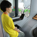 日本科学未来館で柔らかい移動ロボット「poimo」(ポイモ)に乗ってきた　トヨタの自動運転EVバス内部も公開
