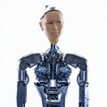 人工生命×アンドロイド「オルタ3」をミクシィが東京大学へ寄贈　テクノロジーを通じた文化芸術発展にまつわる研究促進に活用