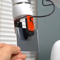 動く対象物をセンシングして把持部を自動追従「近接覚センサー」、協働ロボット用ハンドに搭載「考える手」 大阪大発スタートアップ Thinker