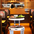 コロナ禍で大打撃の外食産業　配膳ロボット市場は縮小か拡大か? 外食産業特有の課題と実際　ソフトバンクロボティクスに聞く