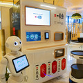一風堂のラーメンをロボット自販機が調理、Pepperと配膳ロボットが連携　注文、調理、配膳、決済まで完全自動化めざす　ソフトバンクロボティクスのRI戦略
