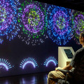 「触覚」と視覚・聴覚で花火を体験　千葉工大が東京スカイツリーで体験展示【世界初】皮膚せん断変形の椅子型触覚提示装置チェイニー