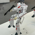 「超時空要塞マクロス展」レポート　全長70cmマクロス戦艦からロボットへ変形デモ写真を公開、合計4,600回トラブルなし！2023年春に横浜で公開