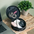 「ルンバ」そっくりなポーチが付属 アニバーサリーブック『iRobot ルンバ 20th Birthday BOOK』宝島社より発売