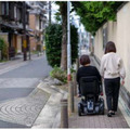 近距離モビリティ「WHILL」のレンタルサービスを「浦安ブライトンホテル東京ベイ」と「京都ブライトンホテル」で期間限定で開始