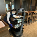 スタイリッシュなデザインの配膳・運搬ロボット「Delivery X1 アイリスエディション」販売開始　最大4段のトレーで大容量運搬に対応