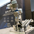 ロボットハンドからソリューションプロバイダへ　OnRobot、ロボットアプリを簡単に構築できる「D:PLOY」を発表