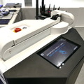 ロボティズ、カメラ付きアームでボタンを押せる配送ロボット「GAEMI（ケミ）」を2023年夏から日本国内展開