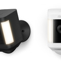 Amazon、屋外用センサーライト付きセキュリティカメラ「Spotlight Cam Plus」を販売開始　EchoデバイスなどAlexaと連携