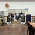 ネコ型配膳ロボット10台が同時フル稼働！ロボット向けに店内を改修した食事処「漁師料理 かなや」での稼働公開　DFA Robotics