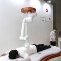 会話と抱っこで介護者負担を軽くするロボットや指圧ロボ、自動歯ブラシなど 東京ケアウィーク2023のロボット