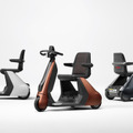 トヨタ 「歩く」をアシストするモビリティ「C+walk S」を発売　立ち乗り「C+walk T」、「C+pod」も一部改良
