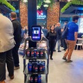 ペプシコーラがエクアドルにてイベントを開催、Orion Starの自律配送ロボット「Lucki」が活躍