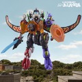 あの「シン」4キャラクターが奇跡の合体！「シン・ユニバースロボ」予約開始　高橋洋子が歌うアクション満載のPV動画も公開