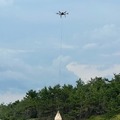 専用ドローンが海洋ゴミを輸送「海洋ごみ回収困難地でのドローン活用」実証実験 海と日本プロジェクト、鳥取県湯梨浜町で