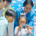 浅草「花やしき」新エリア体験レポート　パノラマ時間旅行やAR妖怪撮影、NAKEDコラボの四季と花のプロジェクションマッピングも公開