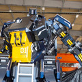 全高4.5mの搭乗できる変形ロボット「アーカックス」を公開　SFやアニメが現実に！まずは限定5台で販売開始　ツバメインダストリ
