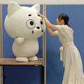 柔らかい、踊れる、触れ合える、抱き合える！ロボットの常識を覆すバルーンロボットを開発　ピア21とアスラテックが動画を公開