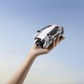 DJI、オールインワン型空撮ミニカメラドローン「Mini 4 Pro」を発表！全方向障害物検知で安定飛行、映像関連機能などを強化