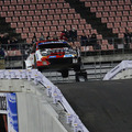 WRC「ラリージャパン」豊田スタジアム初の特設コースをラリーカーが激走！写真で見るジャンプ/ドリフト/熱戦の迫力