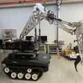 複数の大型ロボット重機による協調作業の実演展示を実施　人機一体が「2023国際ロボット展」に出展