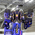 人機一体が汎用ロボット重機「空間重作業人機」GSP ver.1.3の巨大最新デモを公開　汎用人型重機「零式人機」シリーズも集合