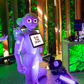 夜は「クラブ・ザ・ペッパー」に変身!ロボット、和食、DJ、音楽、ダンスが融合したエンタメ空間がオープン