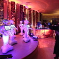夜は「クラブ・ザ・ペッパー」に変身!ロボット、和食、DJ、音楽、ダンスが融合したエンタメ空間がオープン