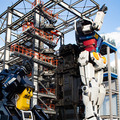 搭乗型ロボット「アーカックス」が走行デモを初披露、４足歩行ライド「SR-02」に「ねこずきん」搭乗！動くガンダムGFY横浜に大集結の日