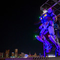 搭乗型ロボット「アーカックス」が走行デモを初披露、４足歩行ライド「SR-02」に「ねこずきん」搭乗！動くガンダムGFY横浜に大集結の日
