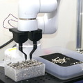 次世代のロボットに必要なものは「感覚を持つ指」か、「アタマ」か