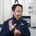次世代のロボットに必要なものは「感覚を持つ指」か、「アタマ」か