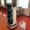 海の上ではたらくロボット　新日本海フェリーの船内レストランで勤務中！