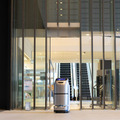 森トラスト・SBR・Octa・三菱HC　仙台トラストタワーのホテルやオフィス等で清掃や配送ロボットのインフラ連携の実証実験を公開