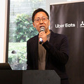 【速報】Uber Eatsが自動運転デリバリーロボットを導入！東京都内で料理の配達を6日から開始、実演走行を公開