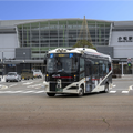 小松空港と北陸新幹線小松駅を結ぶ自動運転EVバスの通年運行を明日から開始　BOLDLYやティアフォーなど5者が連携