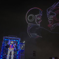 横浜の動くガンダム、アムロのセリフでお別れを告げる　最後の起動実験を花火とドローンショーで飾った「GFYグランドフィナーレ」
