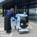 パナソニックHD 自動搬送ロボット「ハコボ」佐賀県ロボット走行事業に参画　物流の人手不足や買い物弱者など社会課題解決に向けて