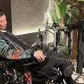TSIホールディングスと吉藤オリィ氏の共同プロジェクトがスタート　TSIは服型アームロボット「MOVE WEAR」に服を提供