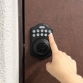 「Apple Vision Pro」を1時間4,000円から試せるレンタルスペース「ビジョプロ」が都立大学前にオープン