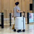 1台4役の清掃ロボット専用の移動式水タンクを発売　水路と電源の確保が難しい施設でロボットの給水・排水・充電を簡単に　Pudu