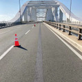 路面の特殊塗料に沿って自動走行　大阪・関西万博に向けた大型EVバスの自動運転の実証実験　レベル4の認可取得をめざす