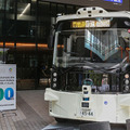 川崎市、2027年に自動運転EVバス「レベル4」を社会実装へ　川崎駅周辺巡回と羽田連絡線の2ルート、関係8社とEVバスを公開